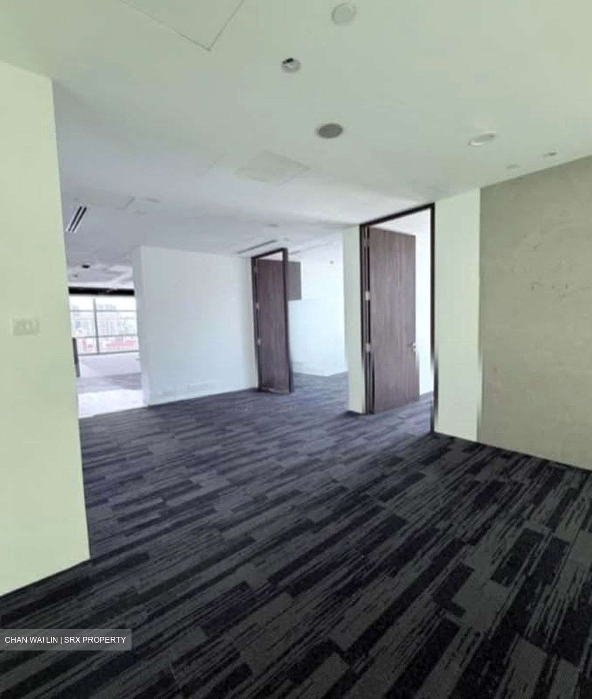 City Square Mall (D8), Office #589654151
